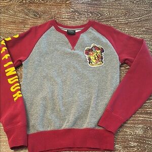 Universal Studios Gryffindor Harry Potter Sweater